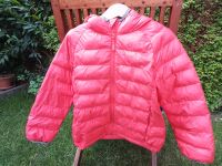 UniQlo Jacke Steppjacke Parka Rot Gr 110 Kreis Ostholstein - Neustadt in Holstein Vorschau