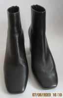 schwarze klassische (Hosen)Stiefelette Absatz Mango/MNG 39 NEU Berlin - Treptow Vorschau