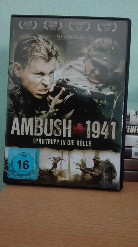 SCIENCE FICTION  & KRIEGSFILME- 8x DVD, TOP!!! in Hohenroda