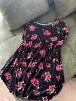 Damen Kleid Gr. 42 mit Blumen Muster Hessen - Erlensee Vorschau