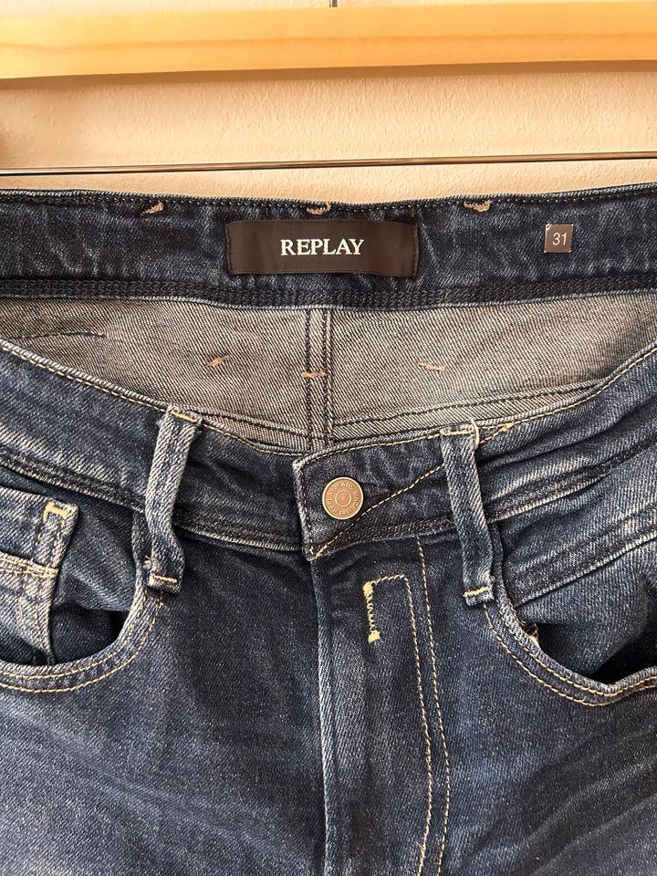 Replay Jeans Herren 31/34 in Haßfurt