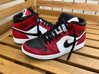 Nike Air Jordan 1 Mid Chicago Black Toe EU 43 (554724-069) Neustadt - Huckelriede Vorschau