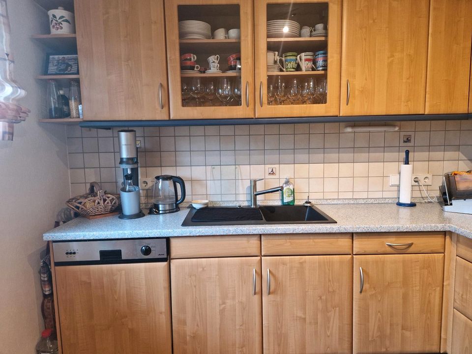Einbauküche mit Miele Backofen inklusive Pyrolyse ab Mitte Juli in Hunsrück