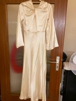 Satin-Maxikleid in Beige Gr.M Kleid Hessen - Obertshausen Vorschau