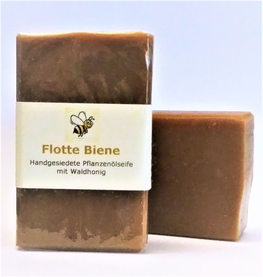 Handgefertigte Naturseife: Honigseife - Flotte Biene (€6,50) 85g in Kaltenkirchen