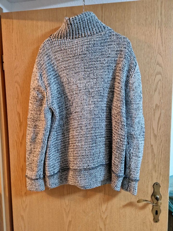 Pullover 3XL in Lichtenberg