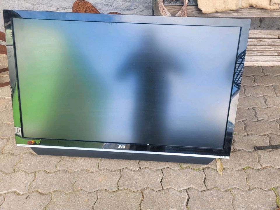 Fernseher JVC Dynapix in Mücke