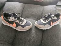 Nike Schuhe Gr 36, 5 Nordrhein-Westfalen - Sprockhövel Vorschau