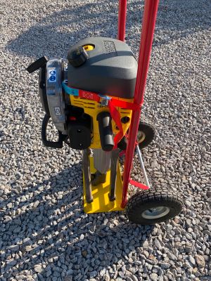 Stemmhammer Abbruchhammer Wacker Neuson BH55 Benzin leihen mieten in