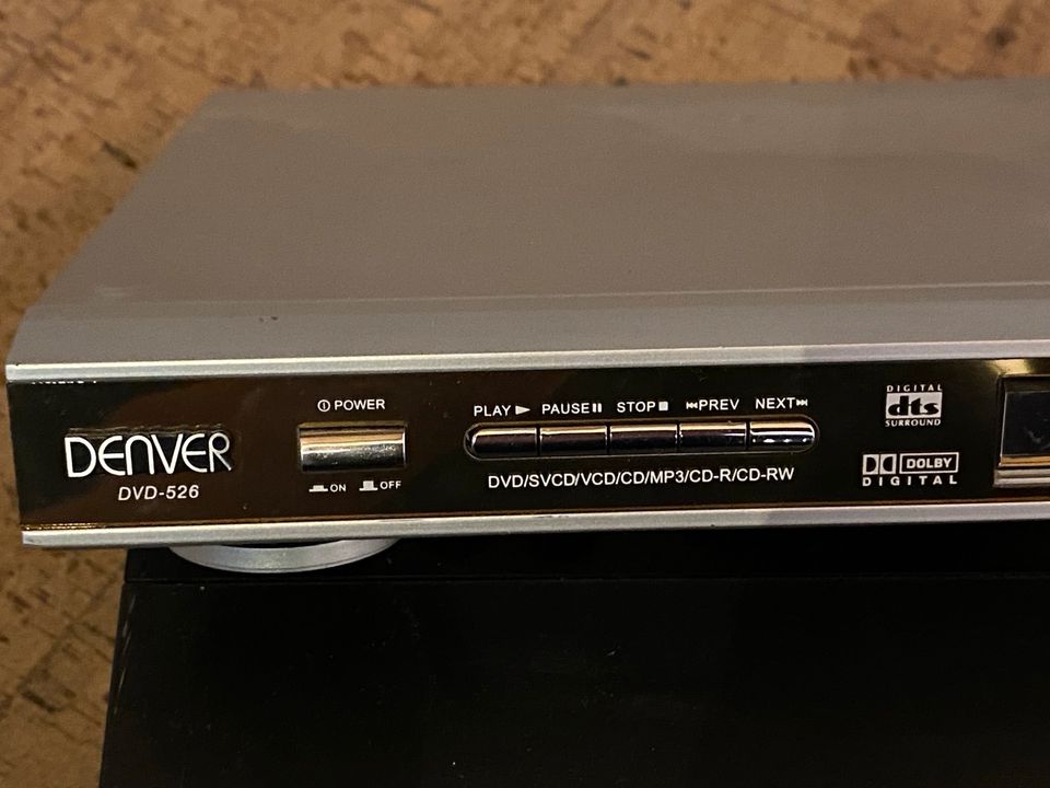 DVD-Player von Denver mit Fernbedienung in Mönchberg