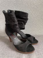 Tamaris Stiefelette Sandale Peep Toe High Heels Gr. 38 Pumps Nordrhein-Westfalen - Velbert Vorschau