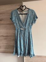 Blaues Kleid mit Blumenmuster von Pull&Bear Bayern - Peißenberg Vorschau