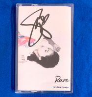 SELENA GOMEZ original Autogramm RARE signed red Cassette Kassette Düsseldorf - Pempelfort Vorschau