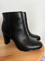 Clarks Stiefeletten Leder Gr. 39,5 Lübeck - St. Jürgen Vorschau