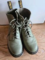 Dr Martens 1460 khaki Gr 40 Schleswig-Holstein - Schwedeneck Vorschau