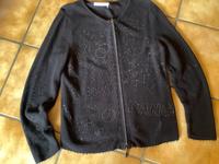 Monari Strickjacke Gr. 40 schwarz mit Applikationen neuwertig Nordrhein-Westfalen - Sassenberg Vorschau