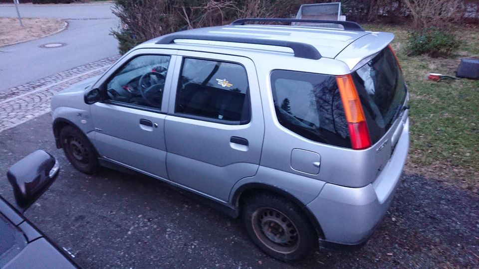 Suzuki Ignis 4x4 TÜV 12/24 in Großrückerswalde