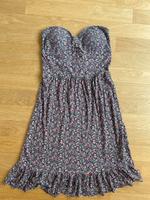 Sommerkleid, trägerlos, mit Blumen, S Neuhausen-Nymphenburg - Neuhausen Vorschau