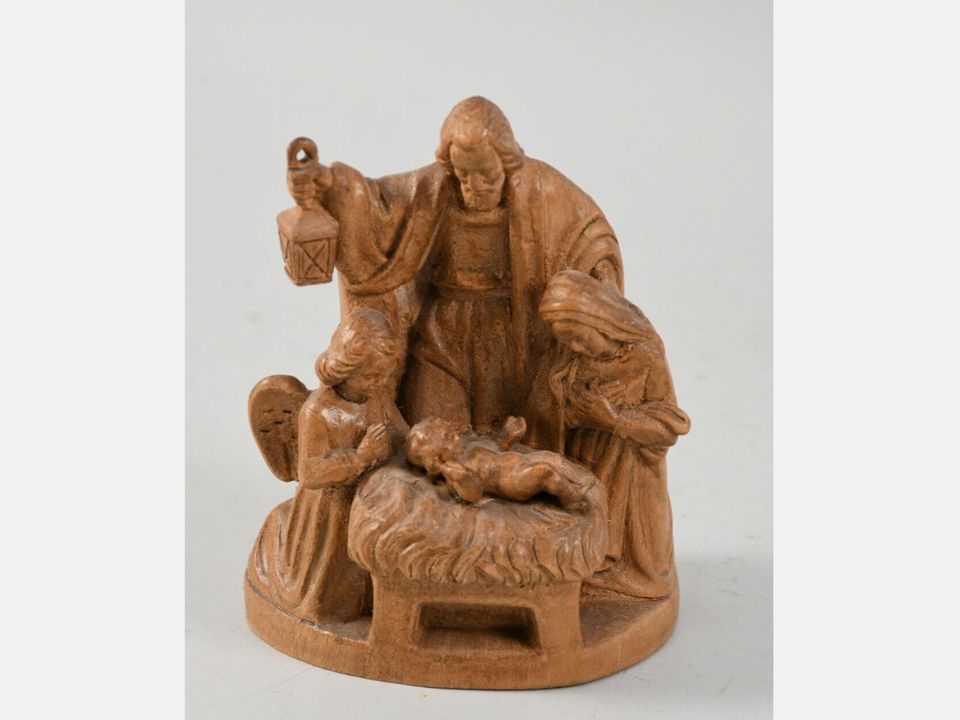 Kleine Holz Figur Skulptur geschnitzt Heilige Familie Krippenszen in Ahorn