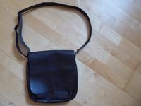 *** Trendy Handtasche zum Umhängen +++ integrierte Handytasche*** Hessen - Heuchelheim Vorschau