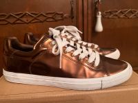 ZARA MAN Sneakers low bronze metallic neuwertig Gr. 43 Frankfurt am Main - Gutleutviertel Vorschau