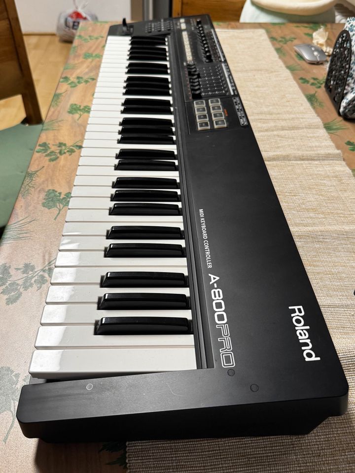 Roland A800 Pro Keyboard / MIDI Controller TOP! in München