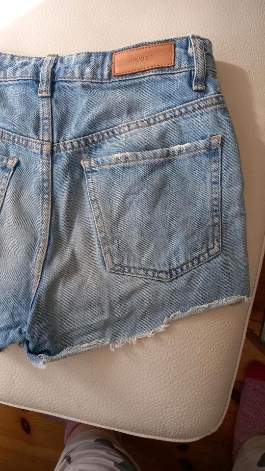 Shorts#Jeans#Review in Berlin