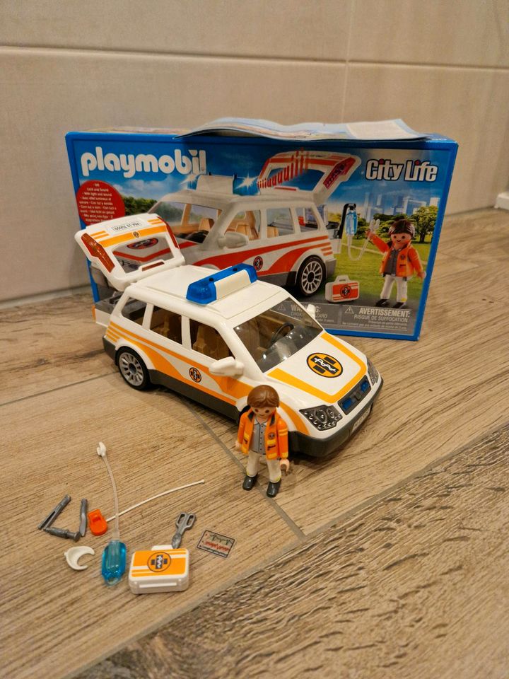 Playmobil 70050 City Life Notarzt-PKW mit Licht und Sound in Brandenburg an der Havel