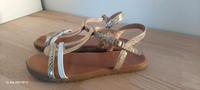 Sandalen gold/rosé Gr. 35 Bayern - Lauf a.d. Pegnitz Vorschau