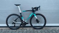 Pinarello DOGMA F Dura Ace R9200 Di2 NEBULA GREEN SILVER Gr. 55 Hessen - Heppenheim (Bergstraße) Vorschau