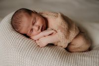 Newborn | Neugeborenen | Fotoshooting | Babyshooting | Fotografie Nordrhein-Westfalen - Salzkotten Vorschau