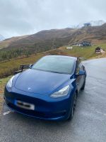 Tesla Model Y Long Range LR blau Mwst ausweisbar Hessen - Offenbach Vorschau