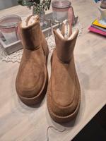 Boots Gr.40 Nordrhein-Westfalen - Minden Vorschau