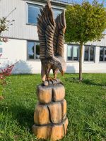 Holzskulptur Geschnitzter Adler mit Fisch Kr. Passau - Passau Vorschau