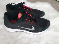 Nike Damen Sportschuh Gr. 40 schwarz/pink Mitte - Wedding Vorschau