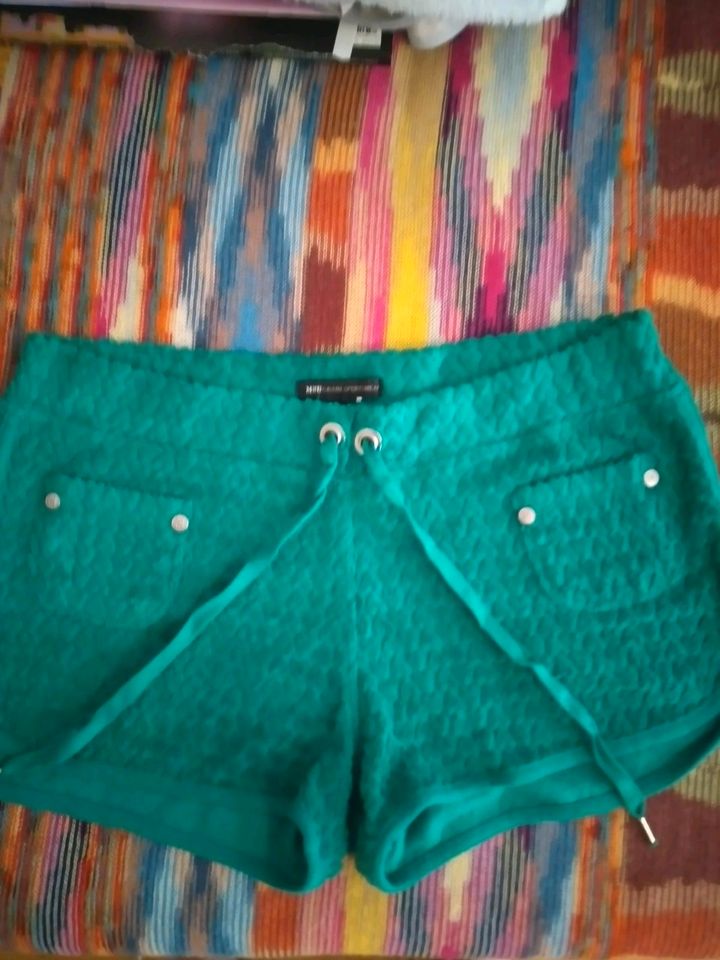 Shorts von Mango inkl. Versand in Aachen