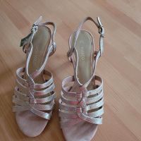 Rose Gold Sandalen mit kleinem Absatz Nordrhein-Westfalen - Alpen Vorschau