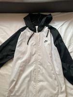 Nike Windbreaker Mitte - Wedding Vorschau