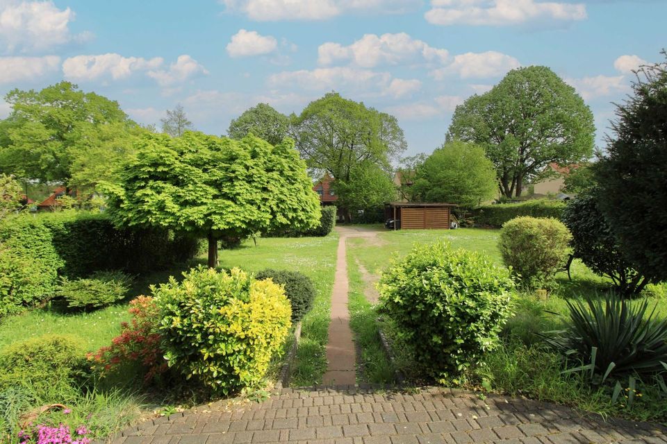 Familienwohnen im Grünen - Reihenmittelhaus in Köln-Porz in Köln