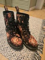 Dr. Martens Boots flower Blumen Hessen - Lohfelden Vorschau