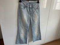 DRYKORN hellblaue Jeans 3/4 Länge Gr. 27/32 Bayern - Fürth Vorschau