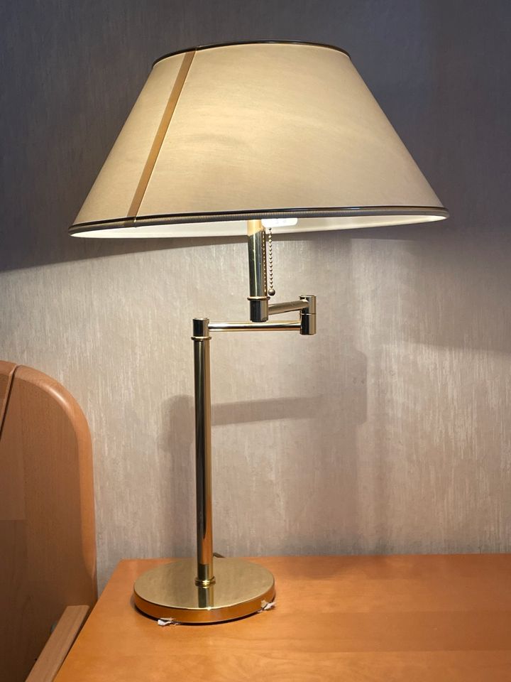 Stehlampe/Tischlampe/Nachtischlampe in Salzgitter