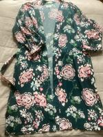 s.Oliver Q/S Kimono Dunkelgrün mit Rosenmuster Gr. 40 Niedersachsen - Braunschweig Vorschau