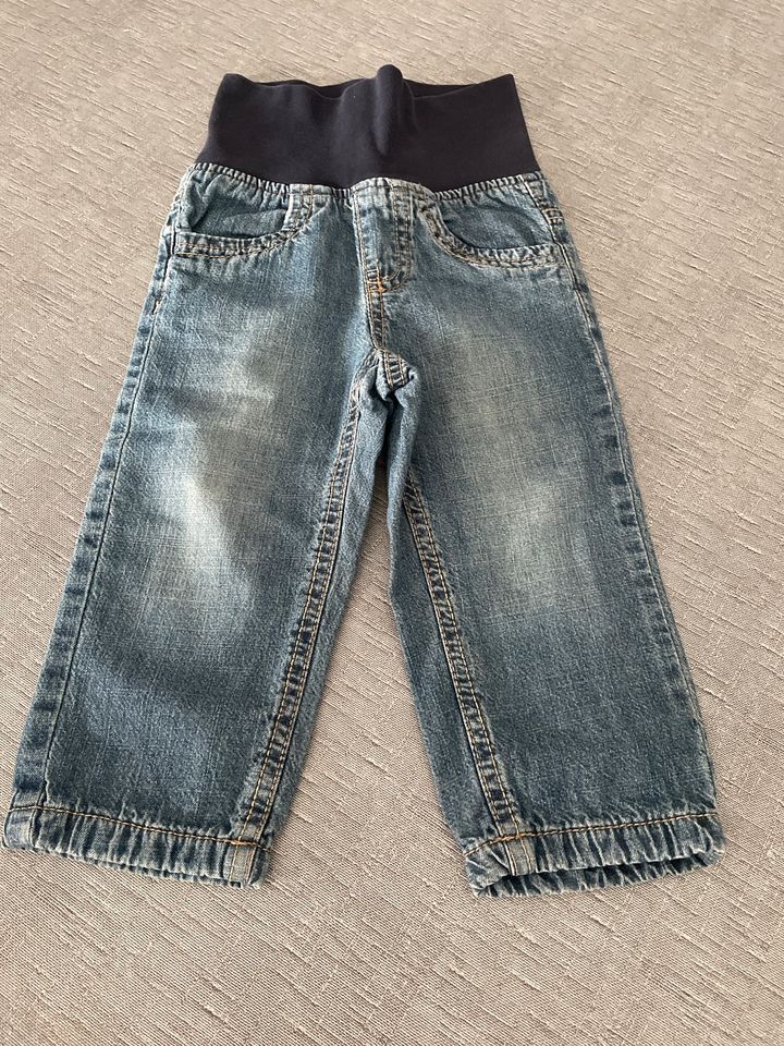 Jeans Größe 74-80 in Rieschweiler-Mühlbach