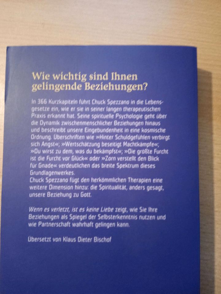 Wenn es verletzt,ist es keine Liebe,die Gesetzmäßigkeit erfüllter in Weißenburg in Bayern