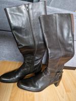 Esprit Lederstiefel Gr. 39, top Zustand Niedersachsen - Uelzen Vorschau