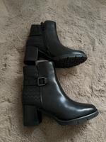 Stiefeletten Tamaris, Größe 38, schwarz Hessen - Bad Soden am Taunus Vorschau