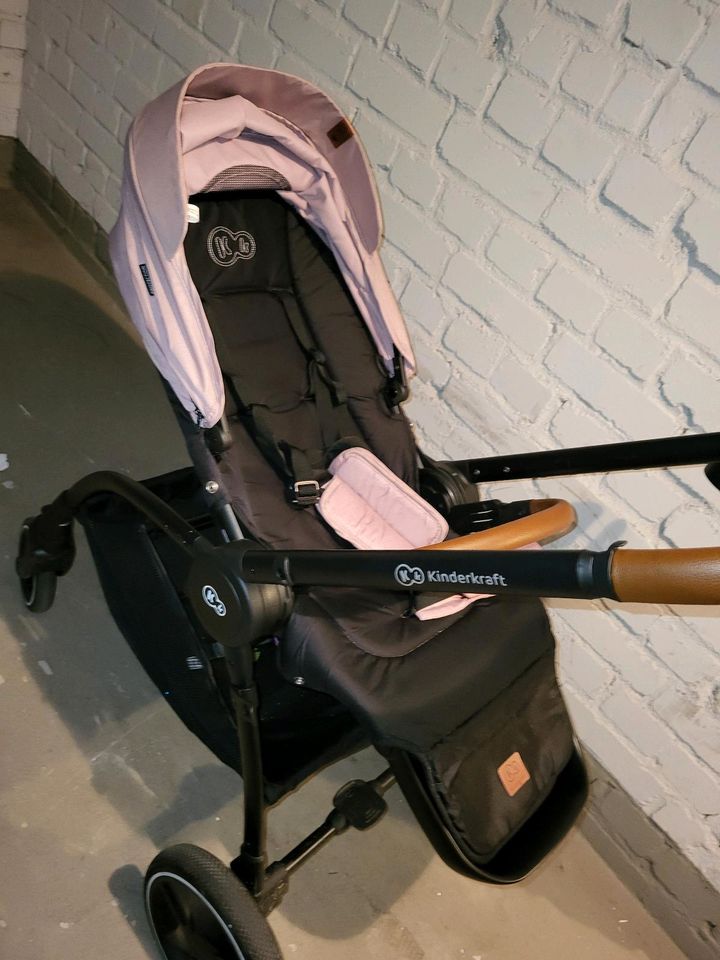 Kinderwagen von kinderkraft evolution cocoon 2 in 1 in Köln