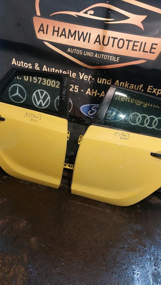 Opel astra J tür hinten nur recht Kombi komplett gut Zustand 2011 in Bochum