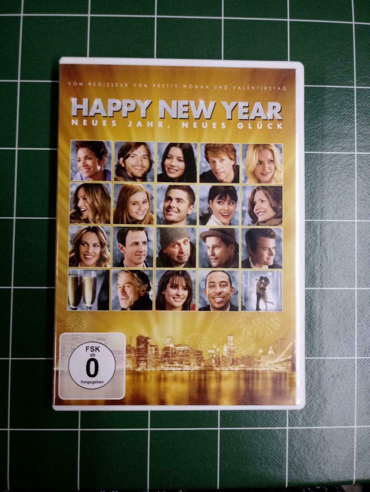 "Happy New Year" Film DVD in Ahrensburg